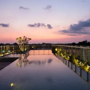 Hotel Santika, Seminyak